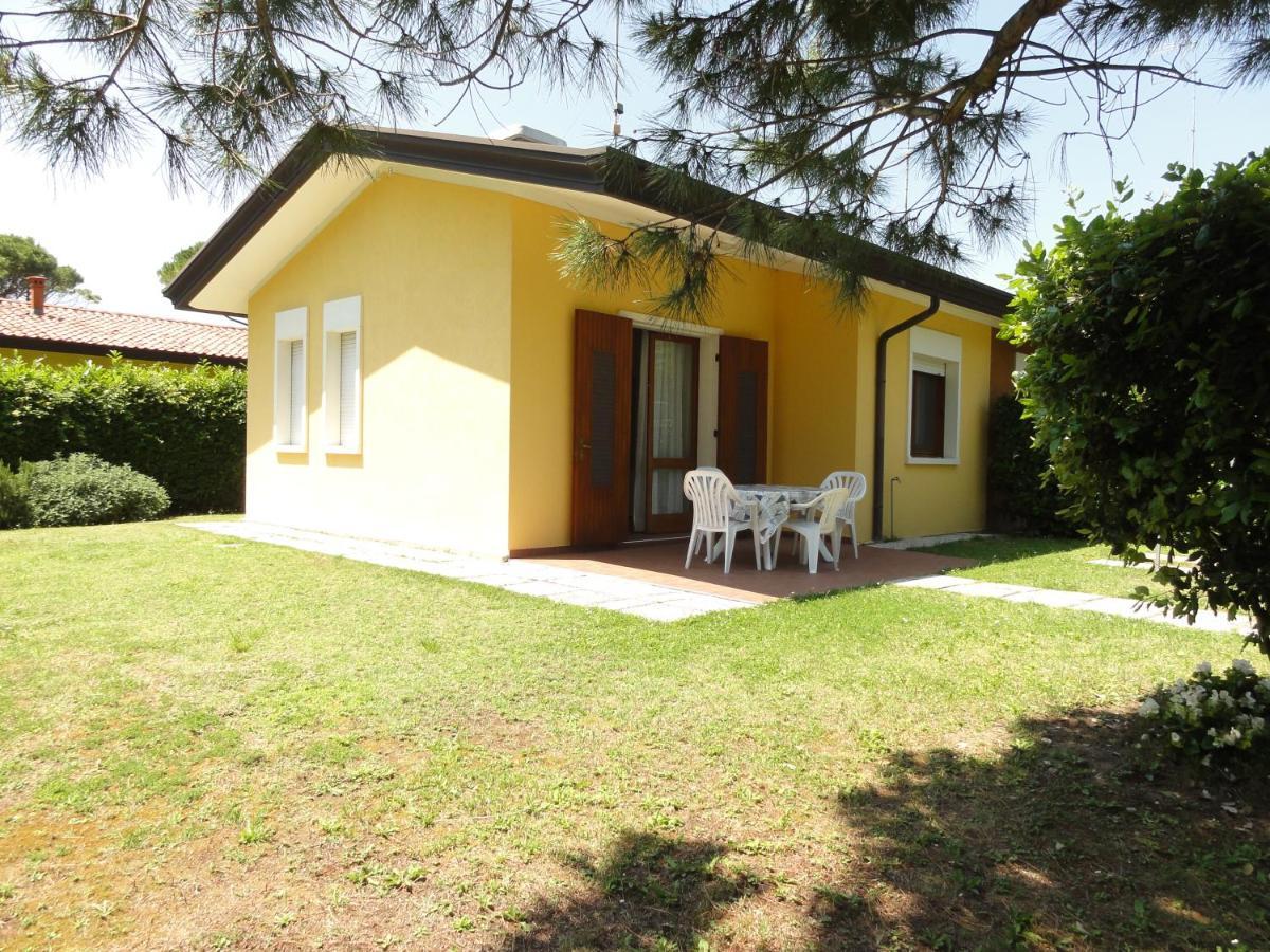 Villa Mughetto Bibione Exterior foto